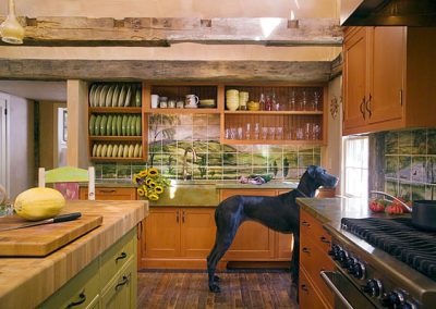 Modern Colonial Kitchen