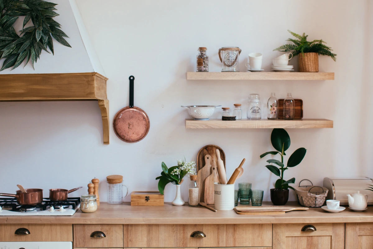 kitchen shelves built using recycled materials